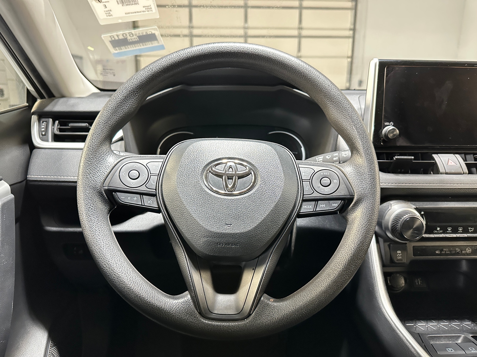 Thumbnail: 2024 Toyota RAV4 - 5