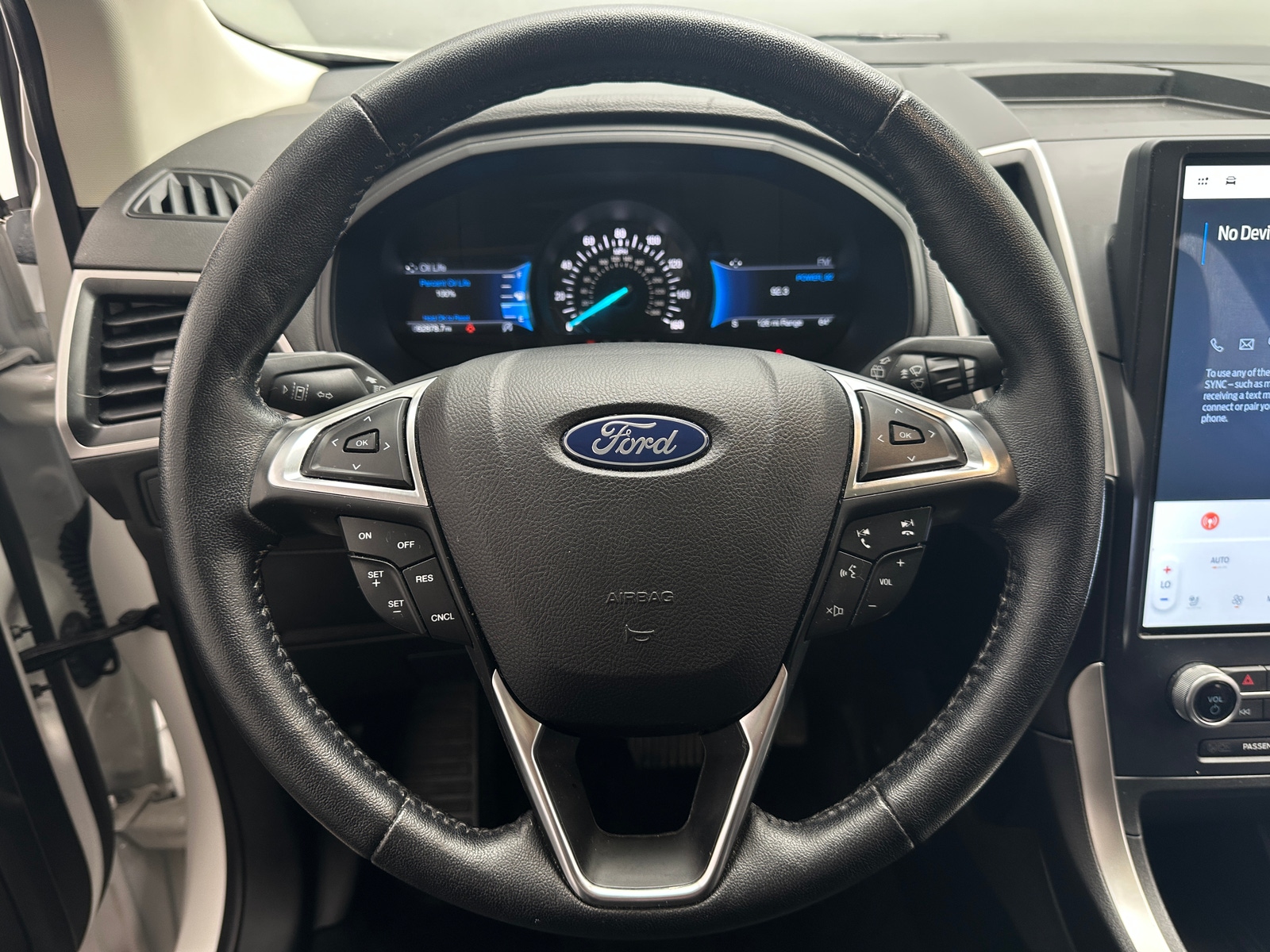 Thumbnail: 2022 Ford Edge - 4