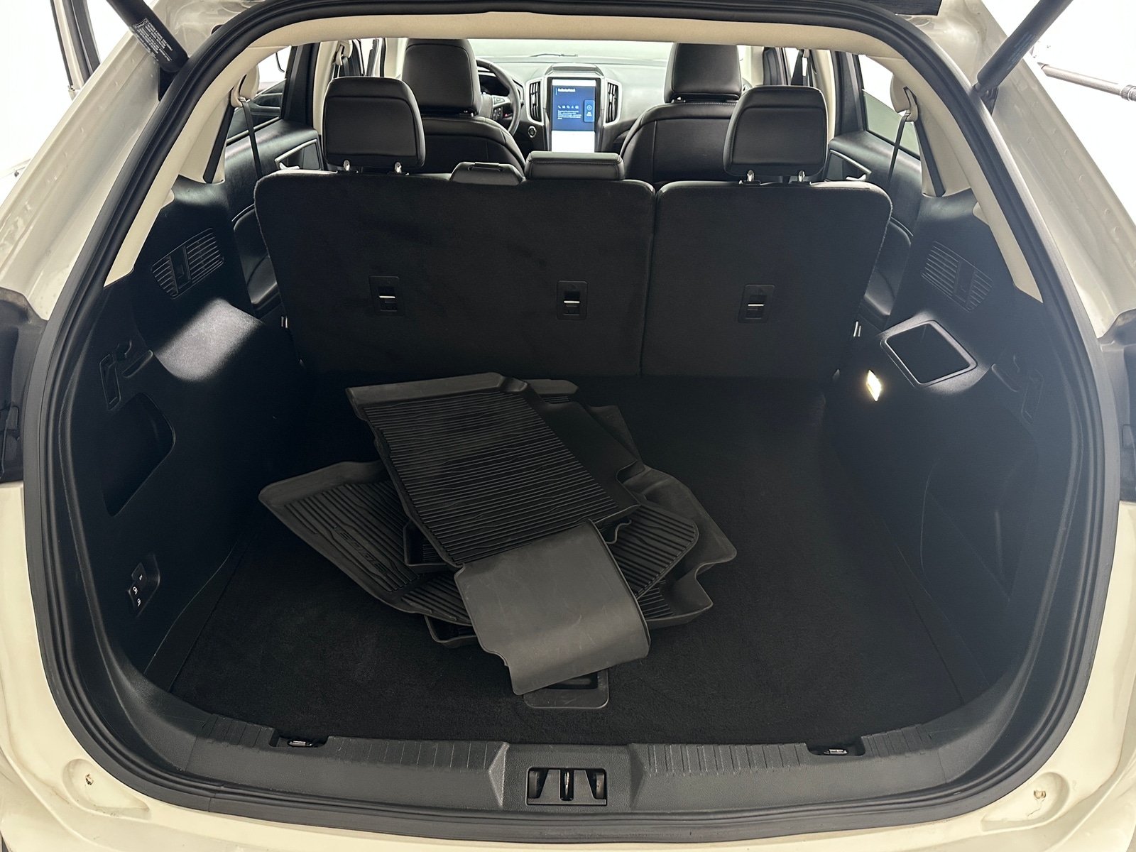 Thumbnail: 2022 Ford Edge - 6