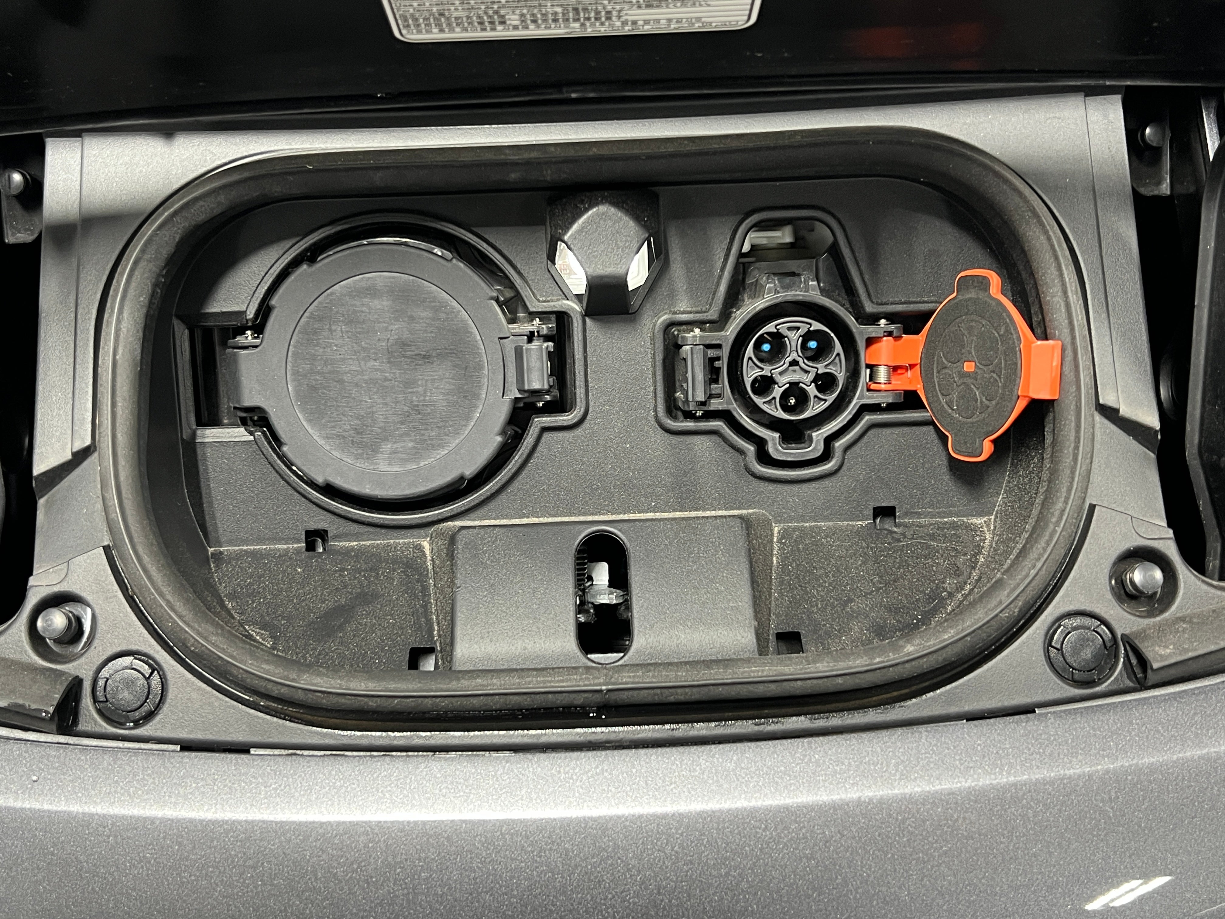 Used 2025 Nissan Leaf S with VIN 1N4AZ1BV1SC561324 for sale in Oak Creek, WI