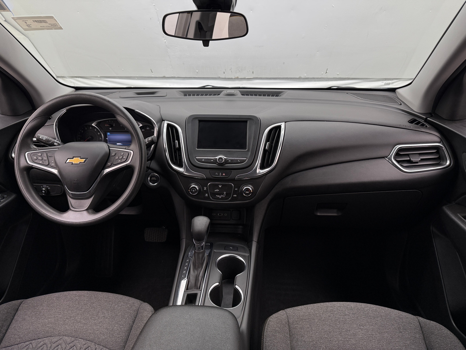 Thumbnail: 2023 Chevrolet Equinox - 3