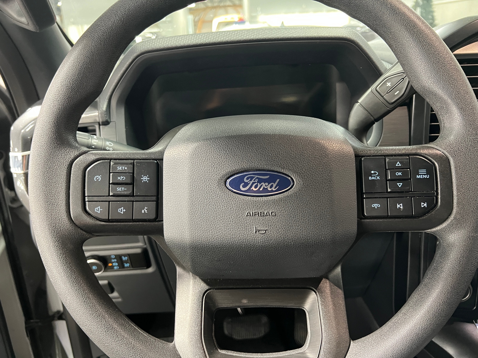 Thumbnail: 2024 Ford Econoline - 5
