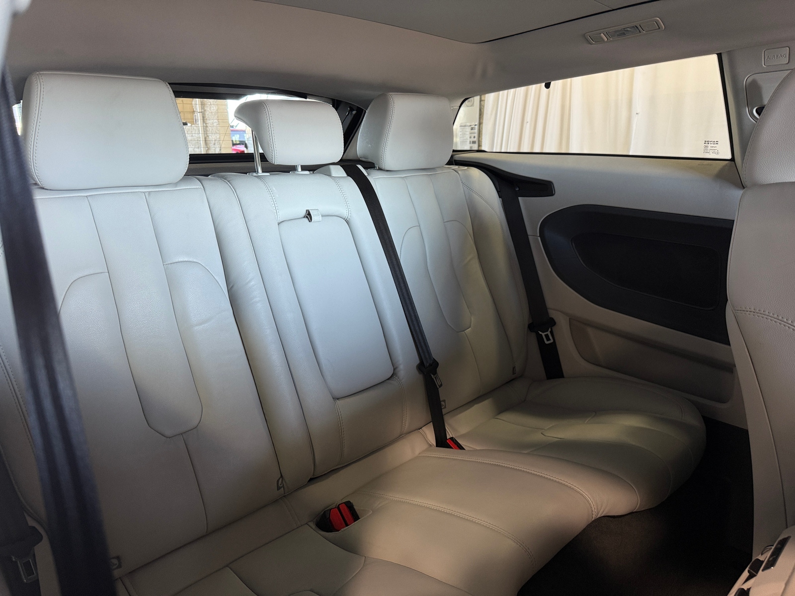 Thumbnail: 2015 Land Rover Range Rover Evoque - 5