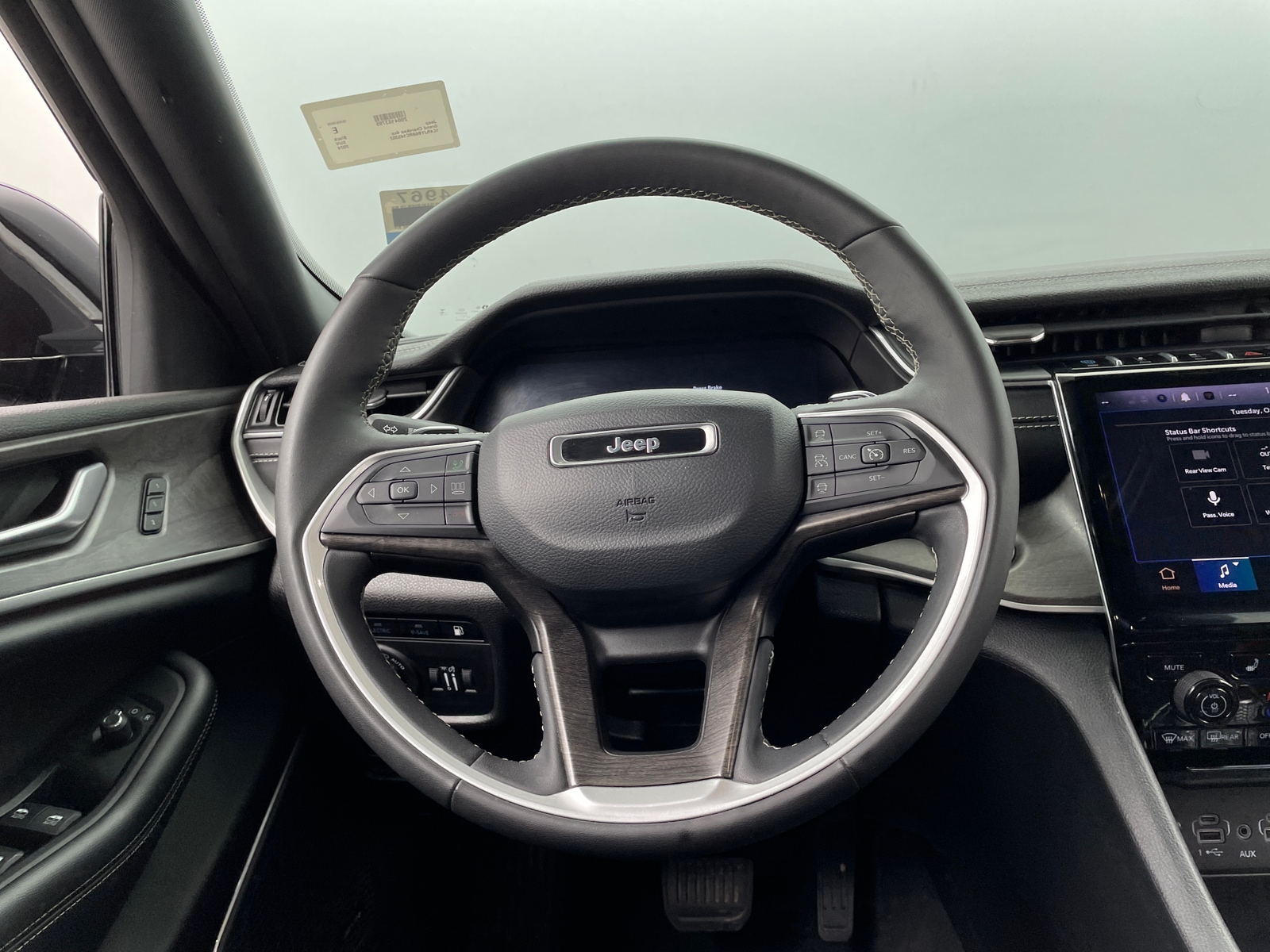 Thumbnail: 2024 Jeep Grand Cherokee - 4