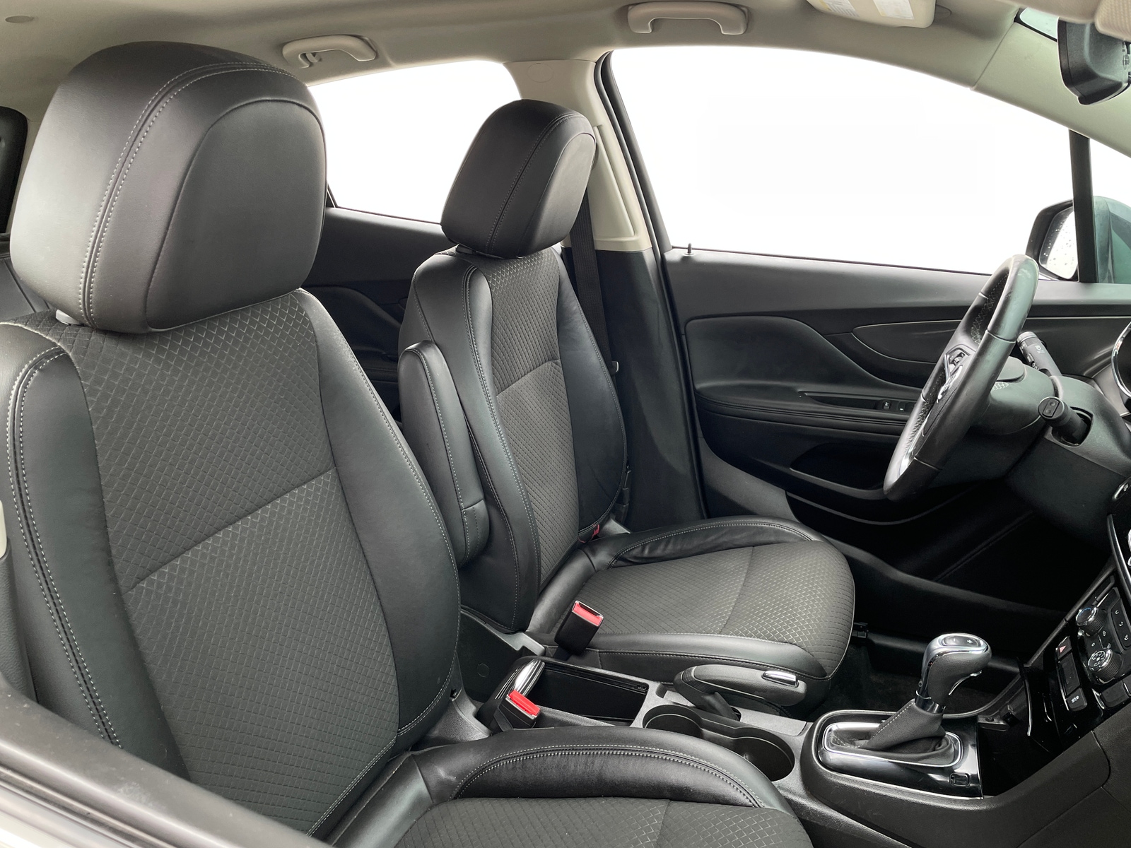 Thumbnail: 2017 Buick Encore - 2