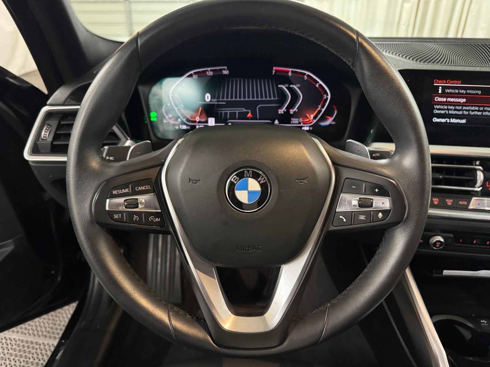 Thumbnail: 2019 BMW 3 Series - 4