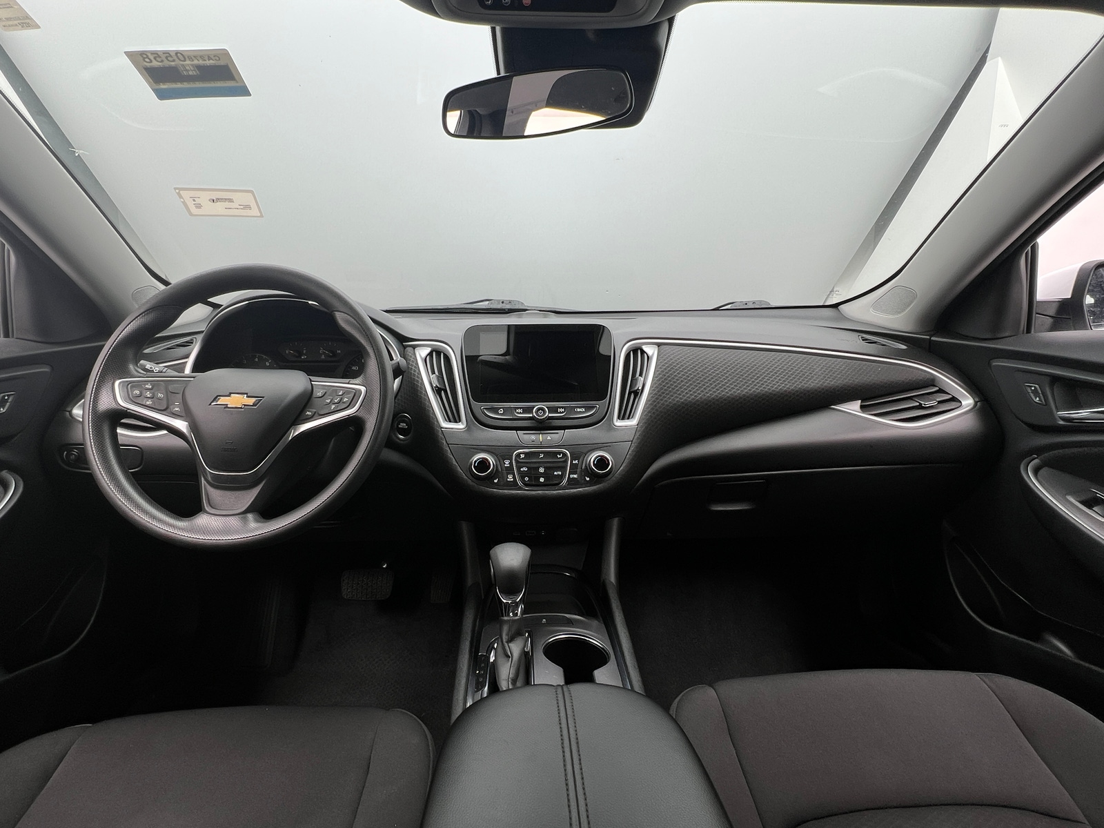 Thumbnail: 2023 Chevrolet Malibu - 3