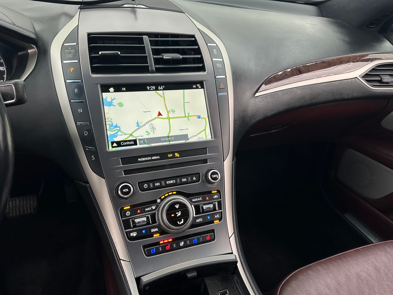 Thumbnail: 2018 Lincoln MKZ - 3