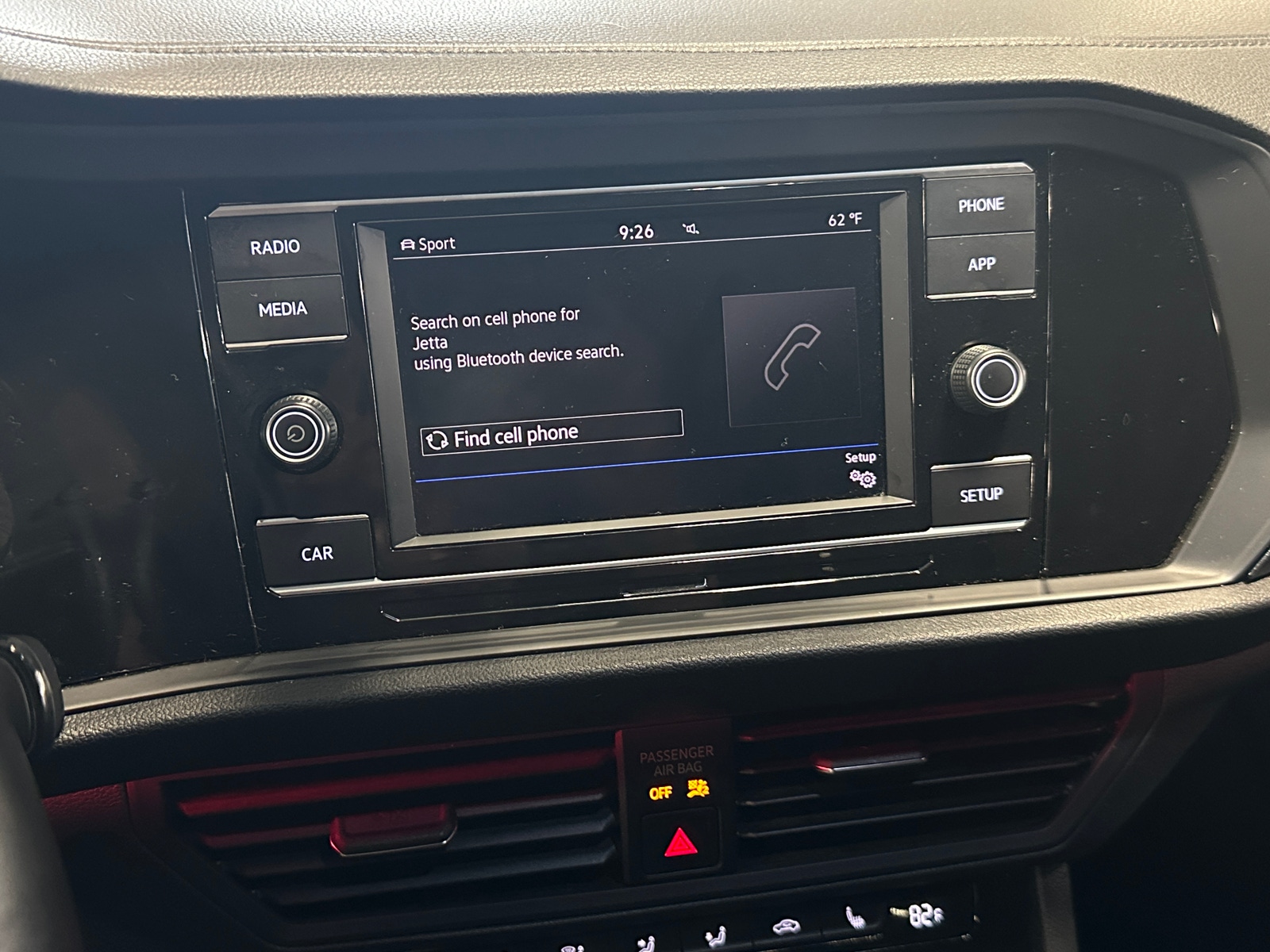 Thumbnail: 2019 Volkswagen Jetta - 4