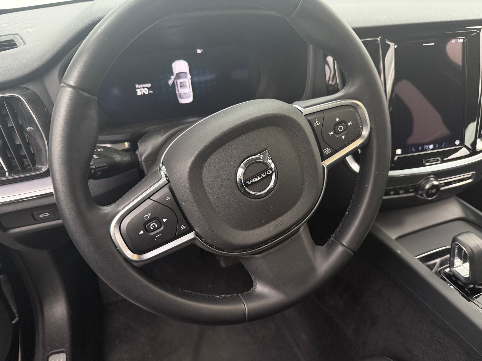 Thumbnail: 2024 Volvo S60 - 4
