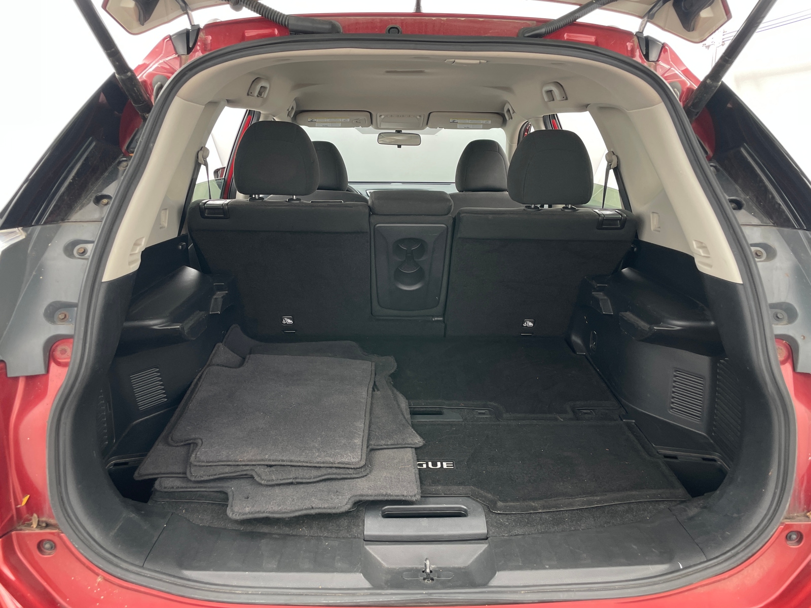 Thumbnail: 2016 Nissan Rogue - 7