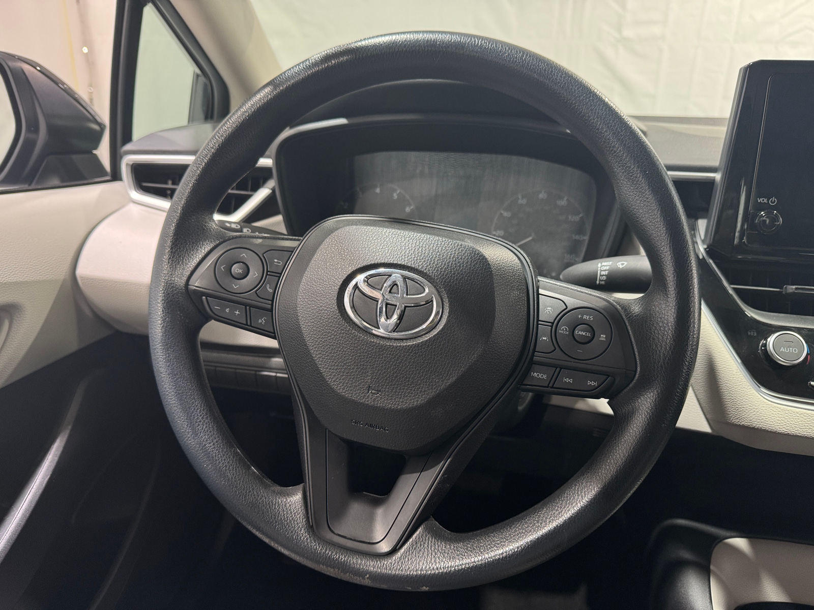 Thumbnail: 2024 Toyota Corolla - 5