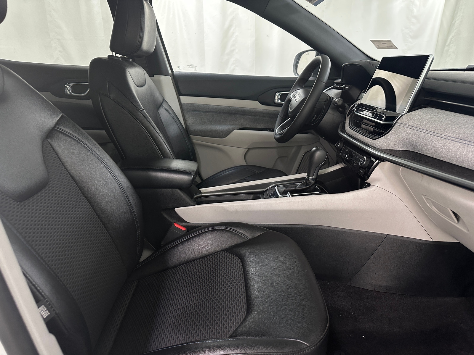 Thumbnail: 2024 Jeep Compass - 2