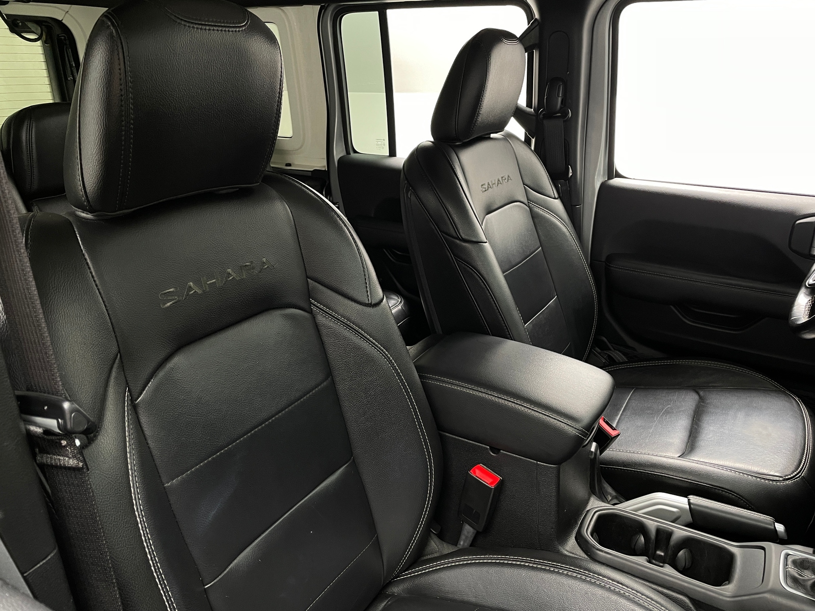 Thumbnail: 2020 Jeep Wrangler - 2