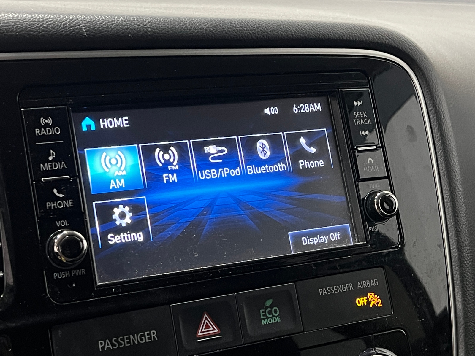 Thumbnail: 2018 Mitsubishi Outlander - 4