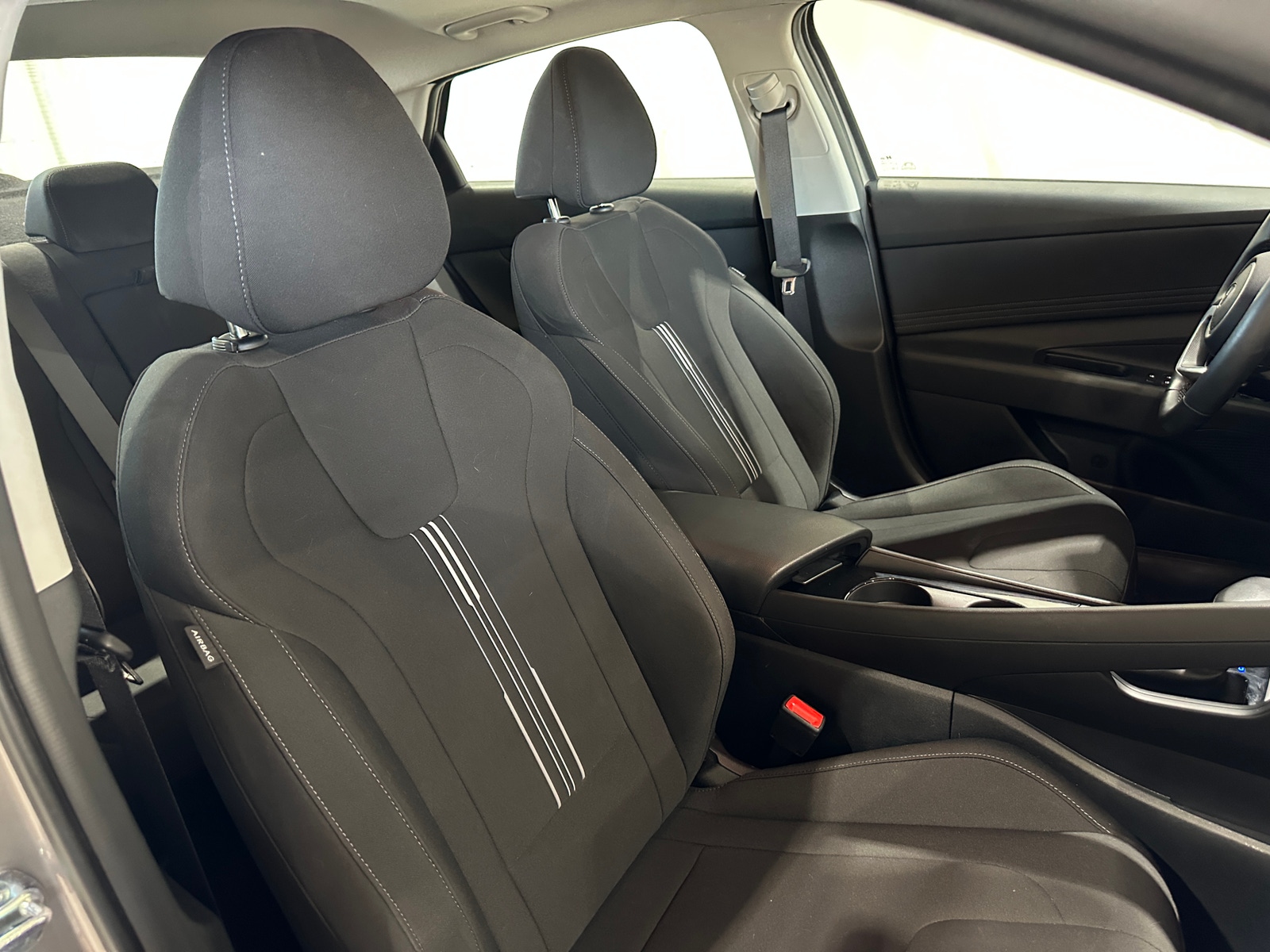 Thumbnail: 2025 Hyundai Elantra - 2