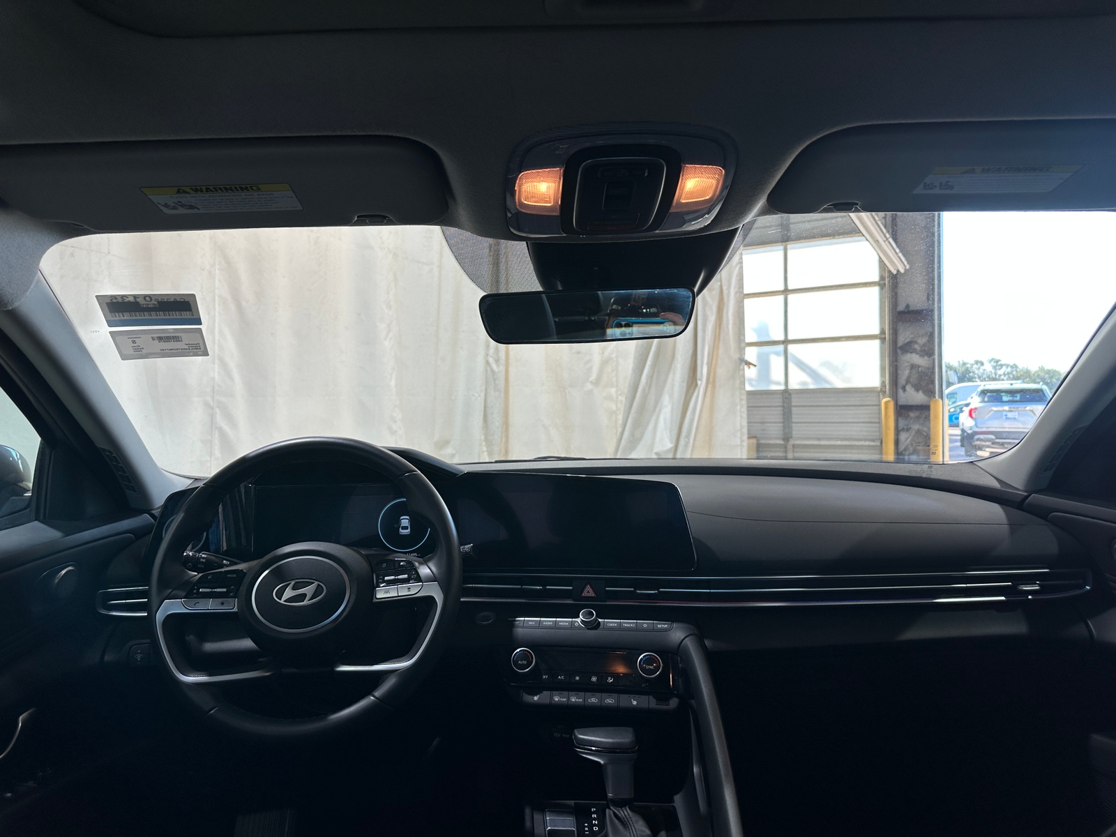 Thumbnail: 2025 Hyundai Elantra - 3