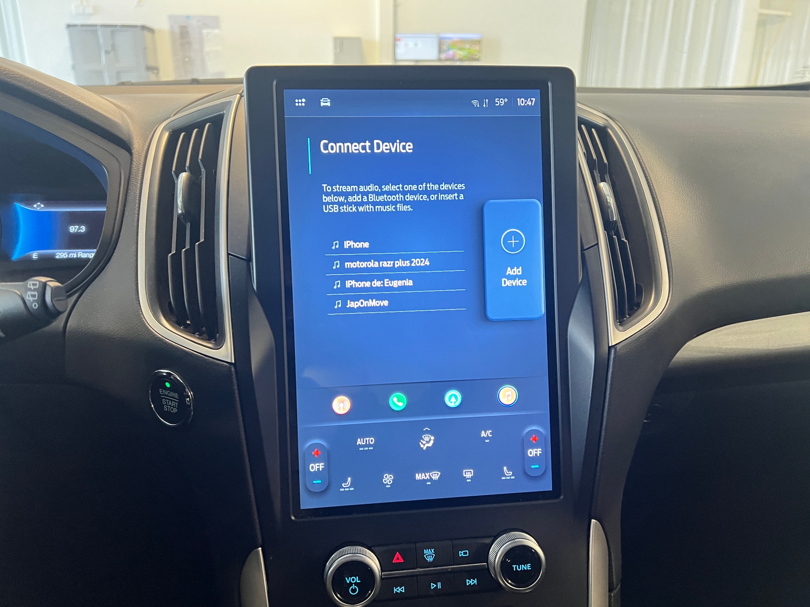 Thumbnail: 2024 Ford Edge - 3