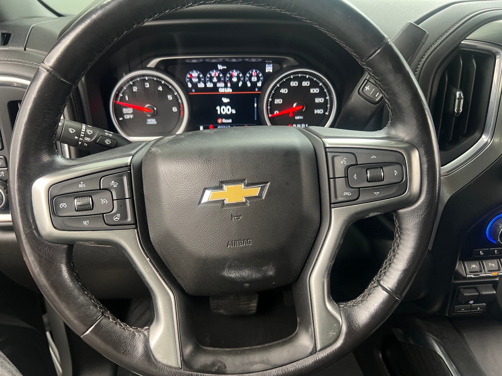 Thumbnail: 2021 Chevrolet Silverado 1500 - 4