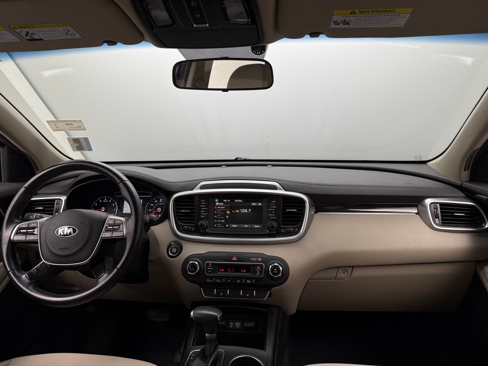 Thumbnail: 2020 Kia Sorento - 3