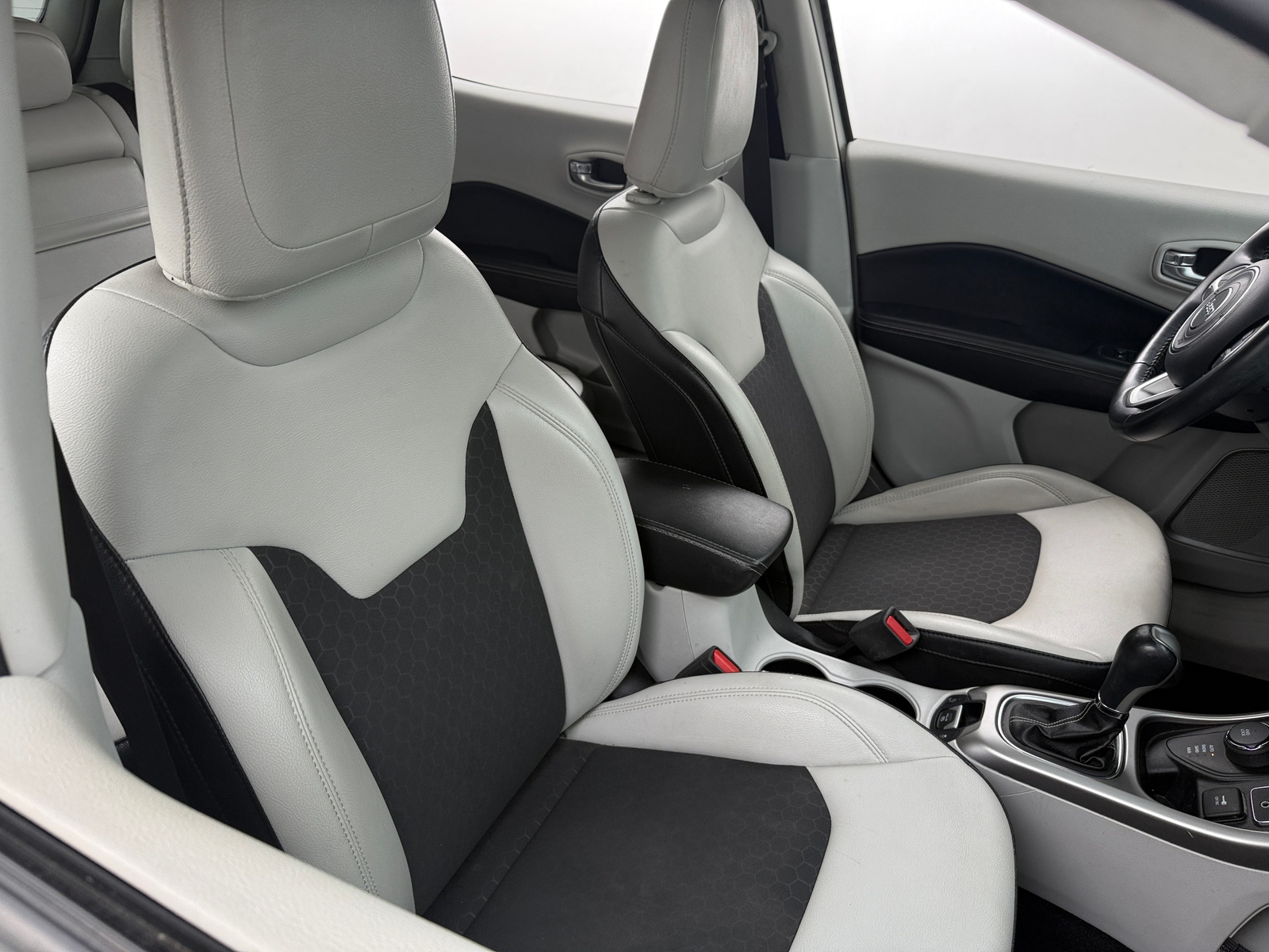 Thumbnail: 2019 Jeep Compass - 2