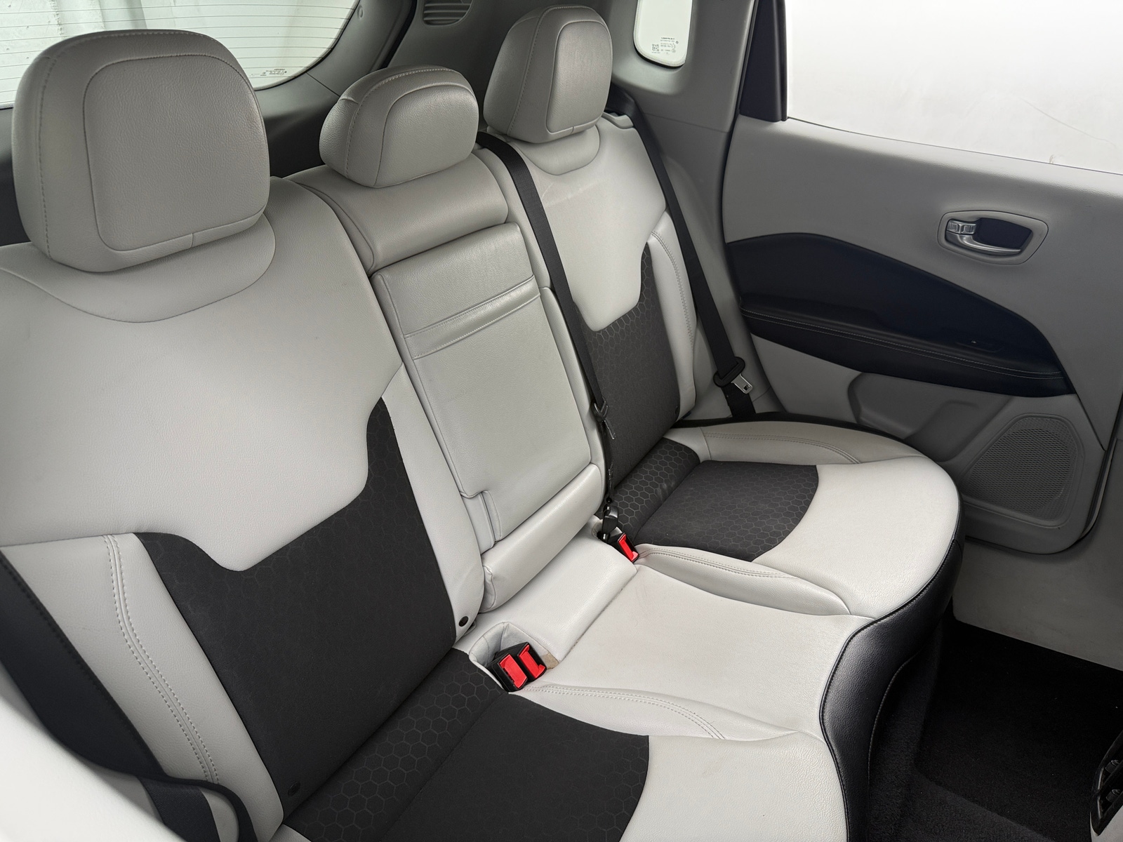 Thumbnail: 2019 Jeep Compass - 6