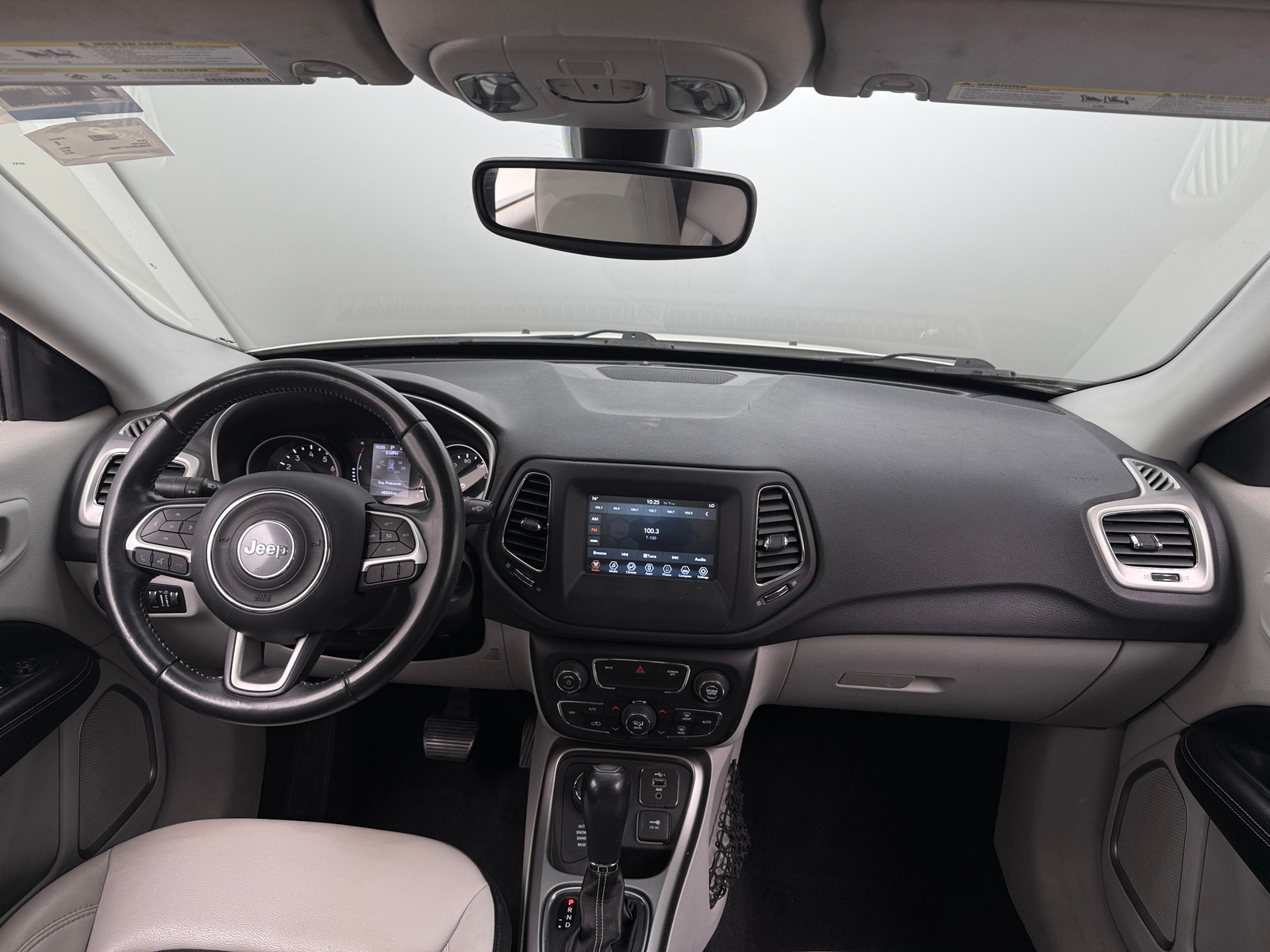 Thumbnail: 2019 Jeep Compass - 3