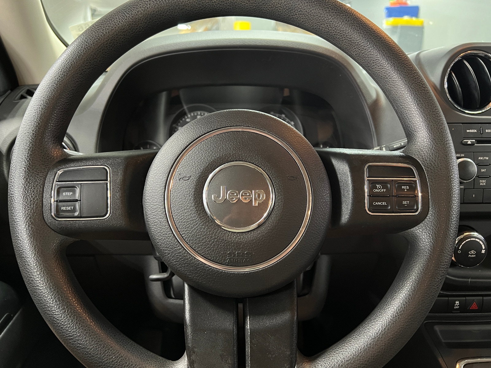 Thumbnail: 2016 Jeep Patriot - 5