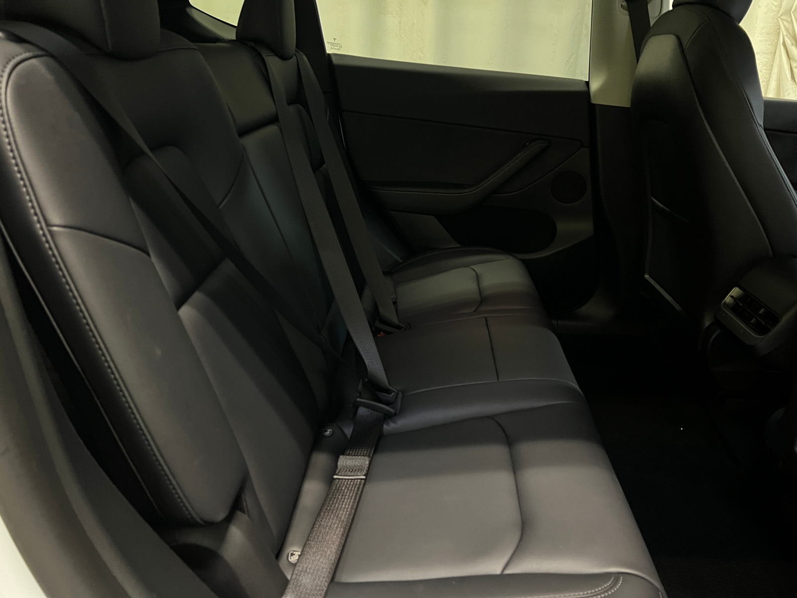 Thumbnail: 2022 Tesla Model Y - 5