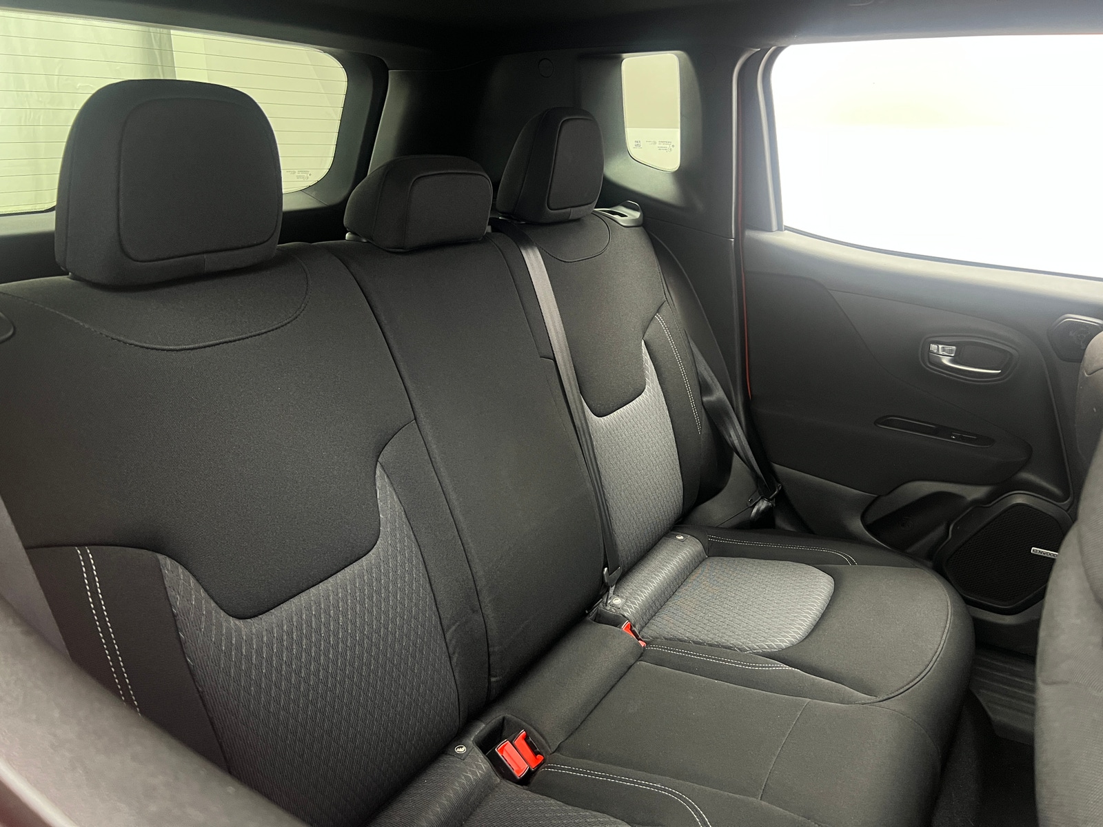 Thumbnail: 2021 Jeep Renegade - 6