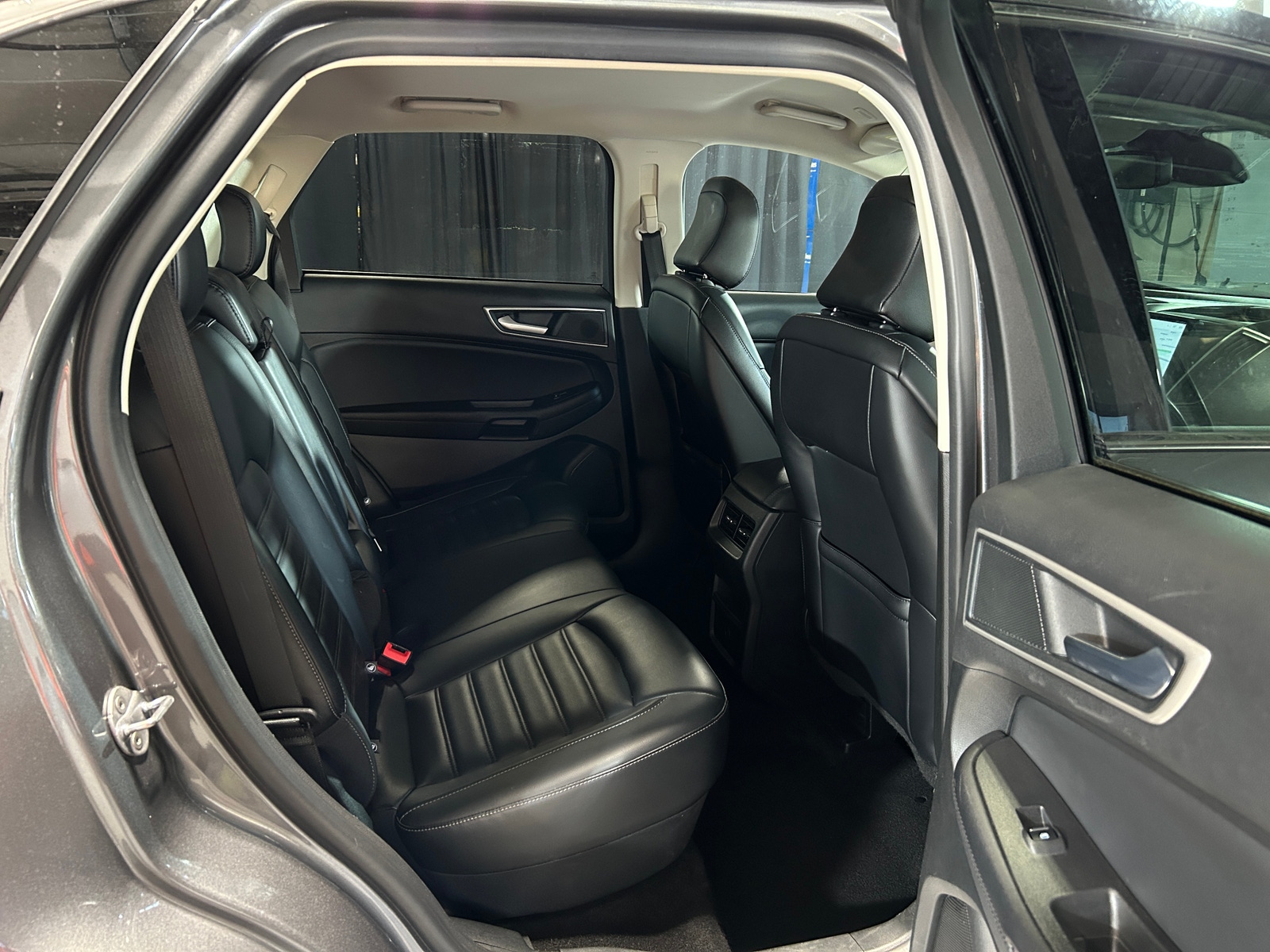 Thumbnail: 2024 Ford Edge - 5