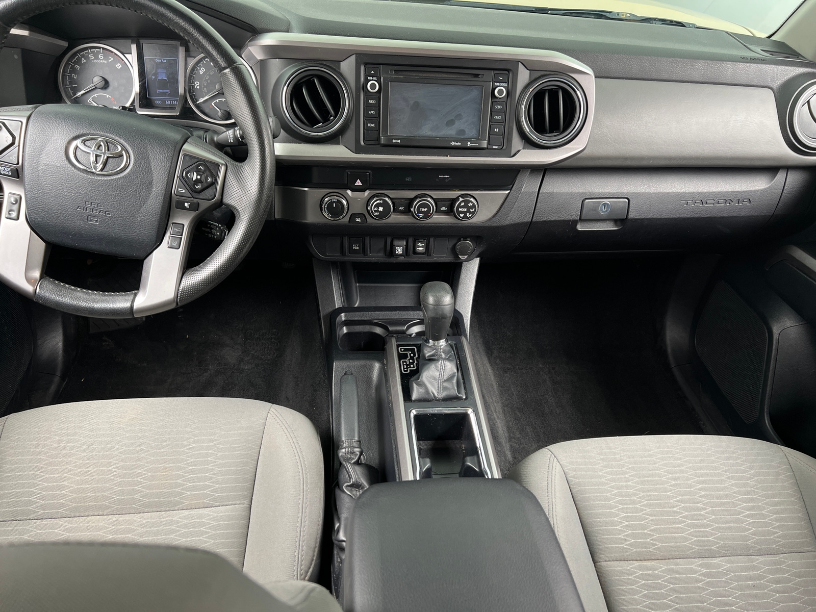 Thumbnail: 2019 Toyota Tacoma - 3