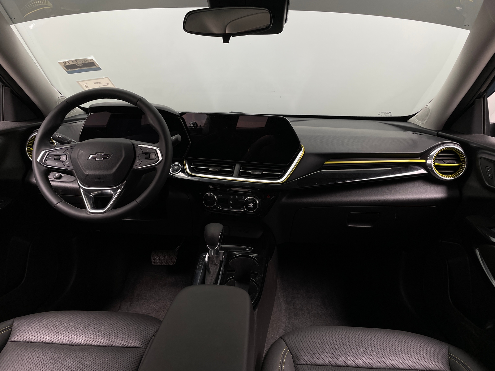 Thumbnail: 2024 Chevrolet Trax - 2