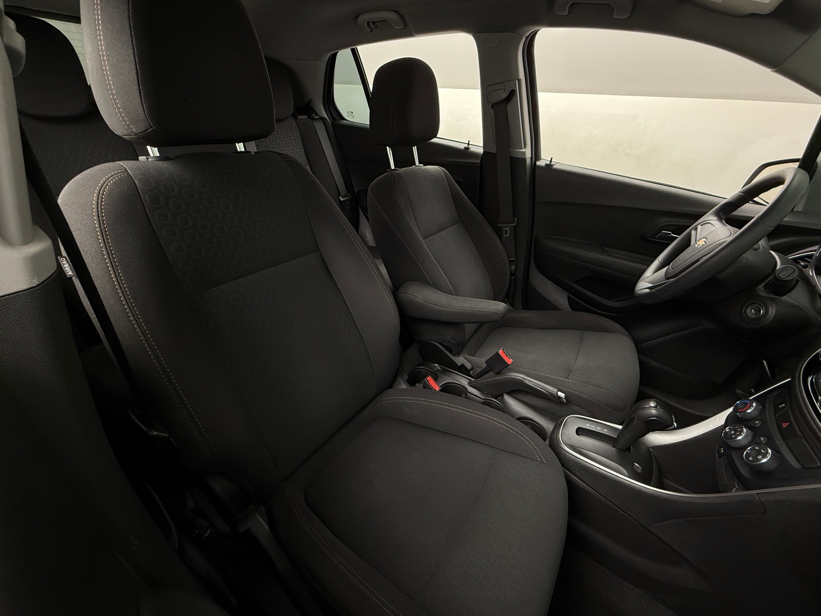 Thumbnail: 2019 Chevrolet Trax - 2