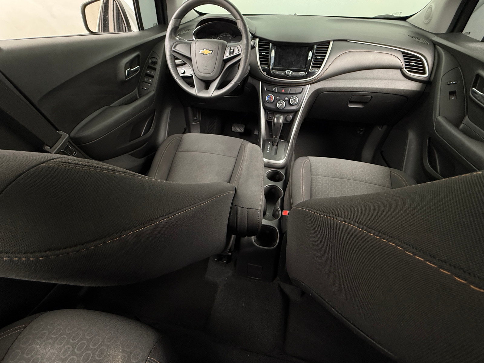 Thumbnail: 2019 Chevrolet Trax - 3