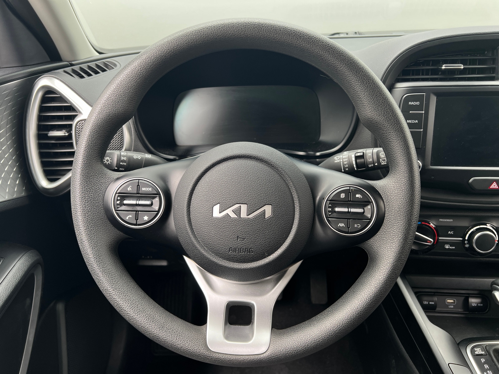 Thumbnail: 2024 Kia Soul - 5