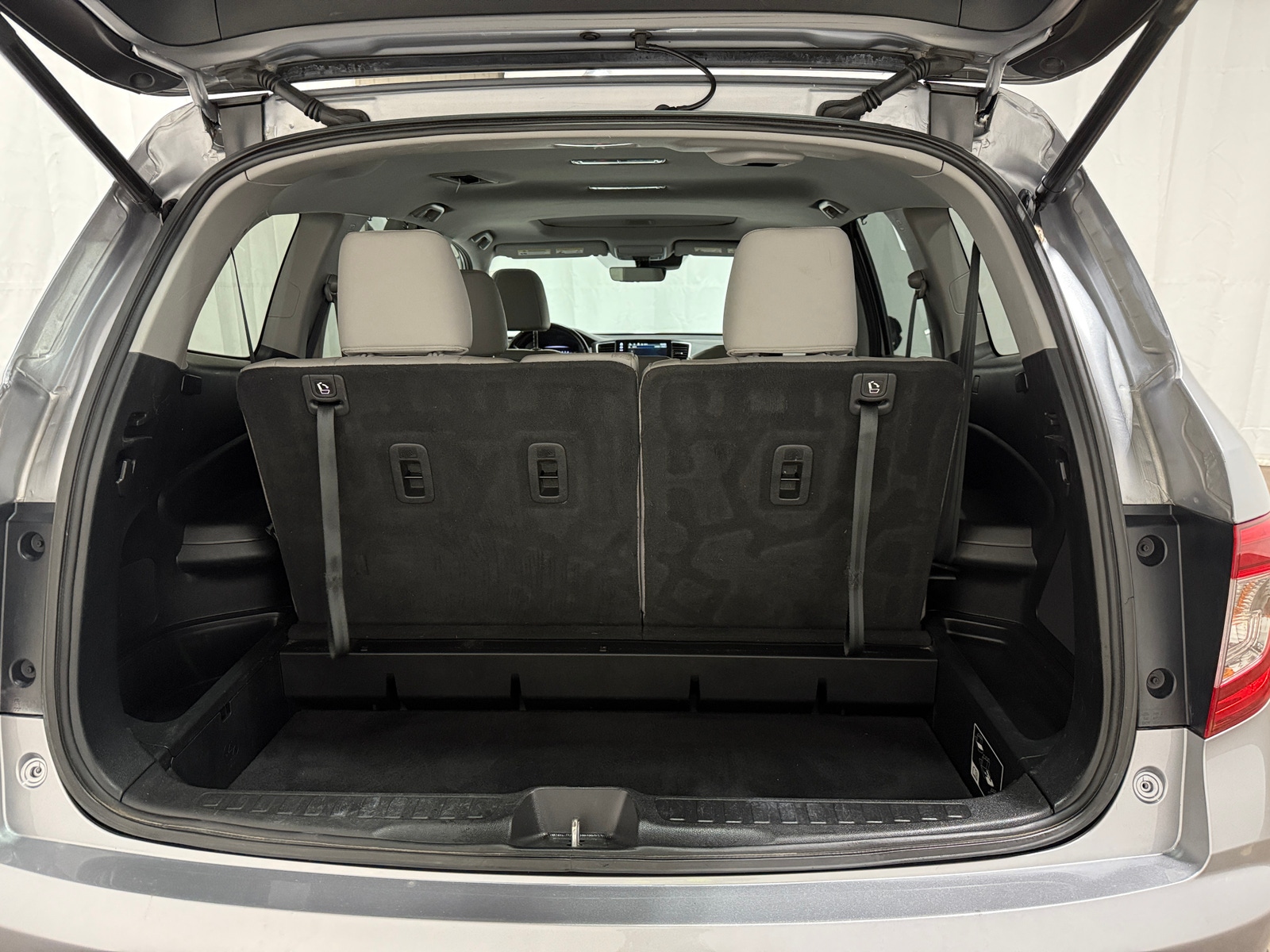 Thumbnail: 2020 Honda Pilot - 6