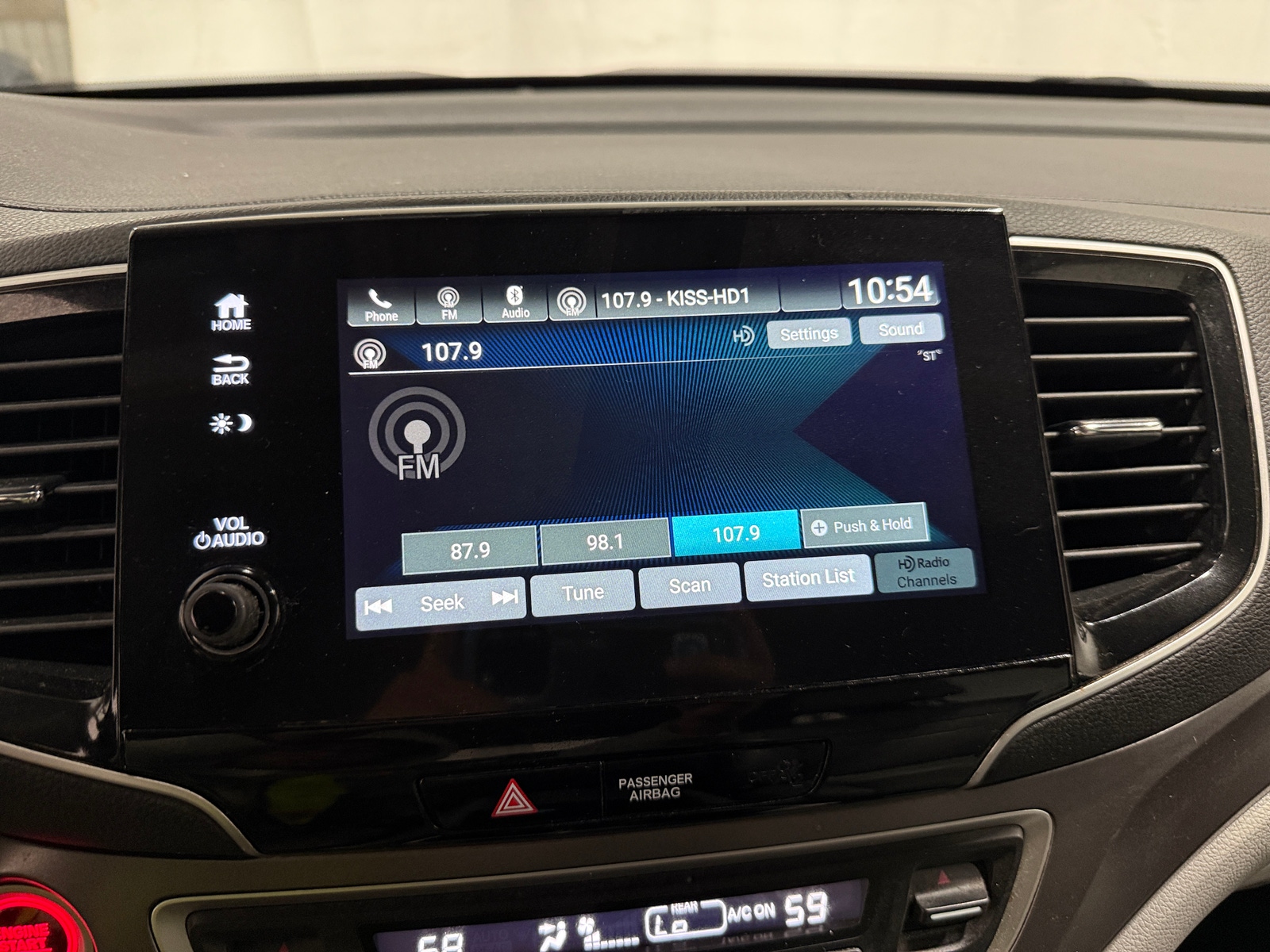 Thumbnail: 2020 Honda Pilot - 3