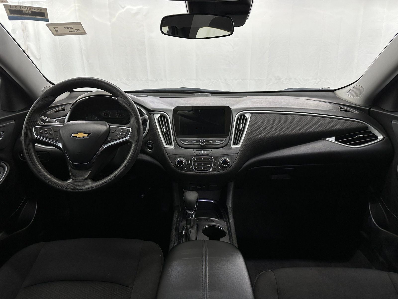 Thumbnail: 2024 Chevrolet Malibu - 3