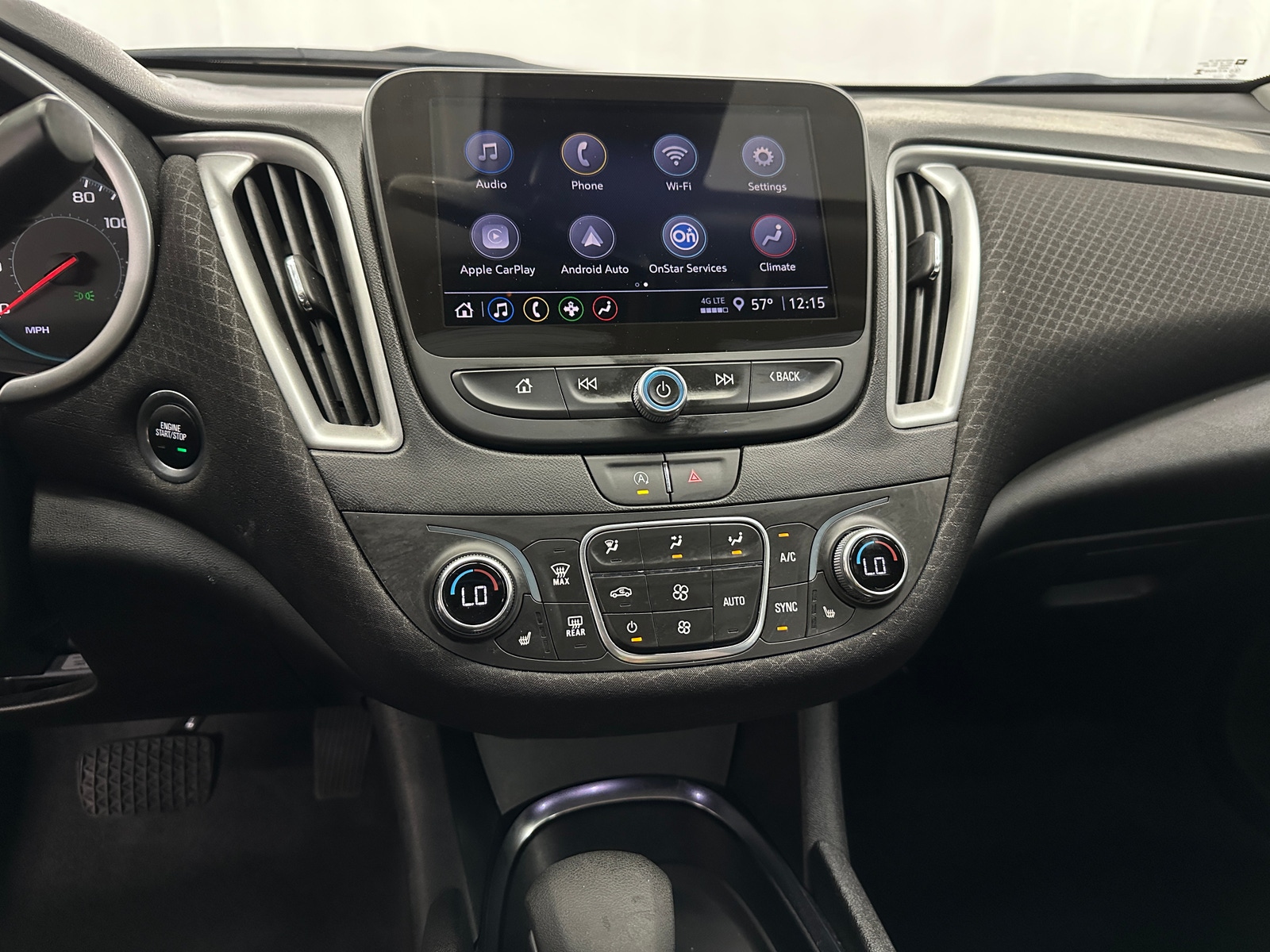 Thumbnail: 2024 Chevrolet Malibu - 4