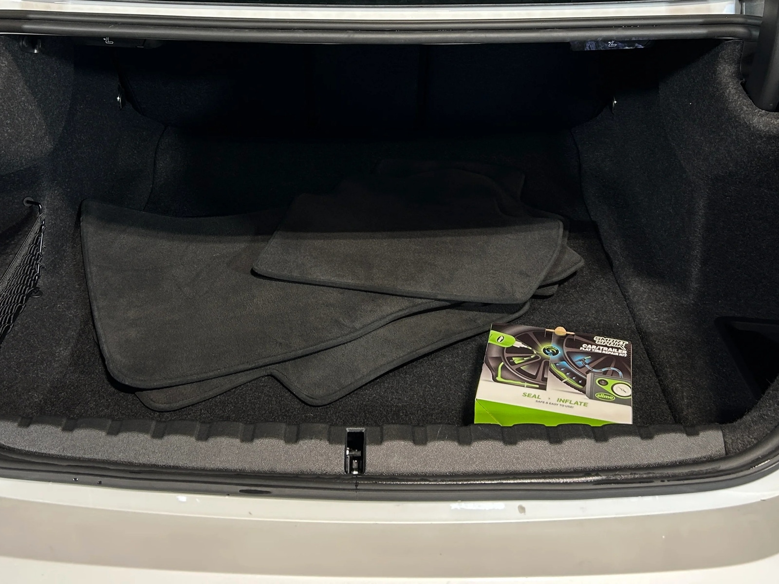 Thumbnail: 2025 BMW 4 Series - 4