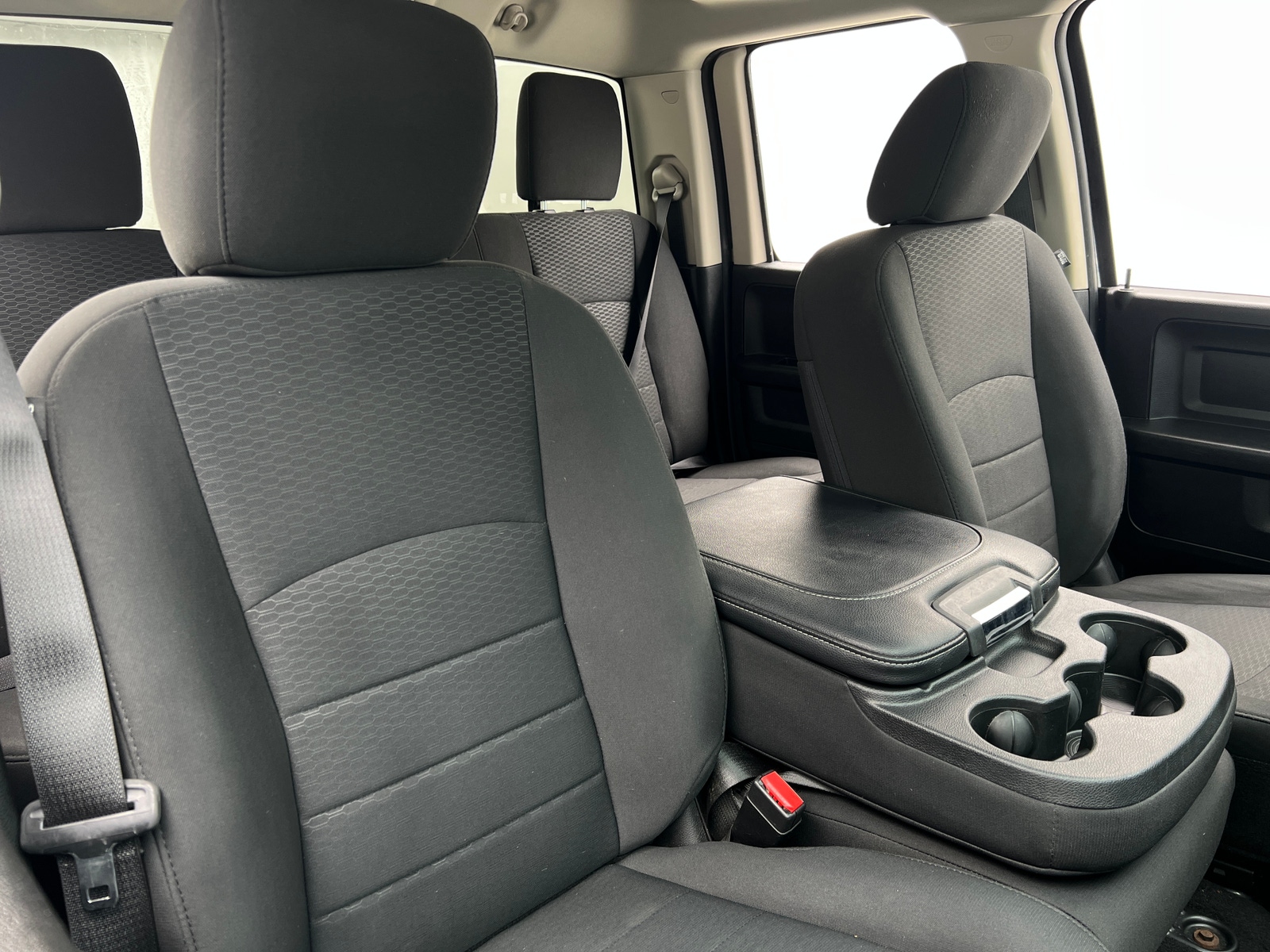 Thumbnail: 2019 RAM 1500 Classic - 2