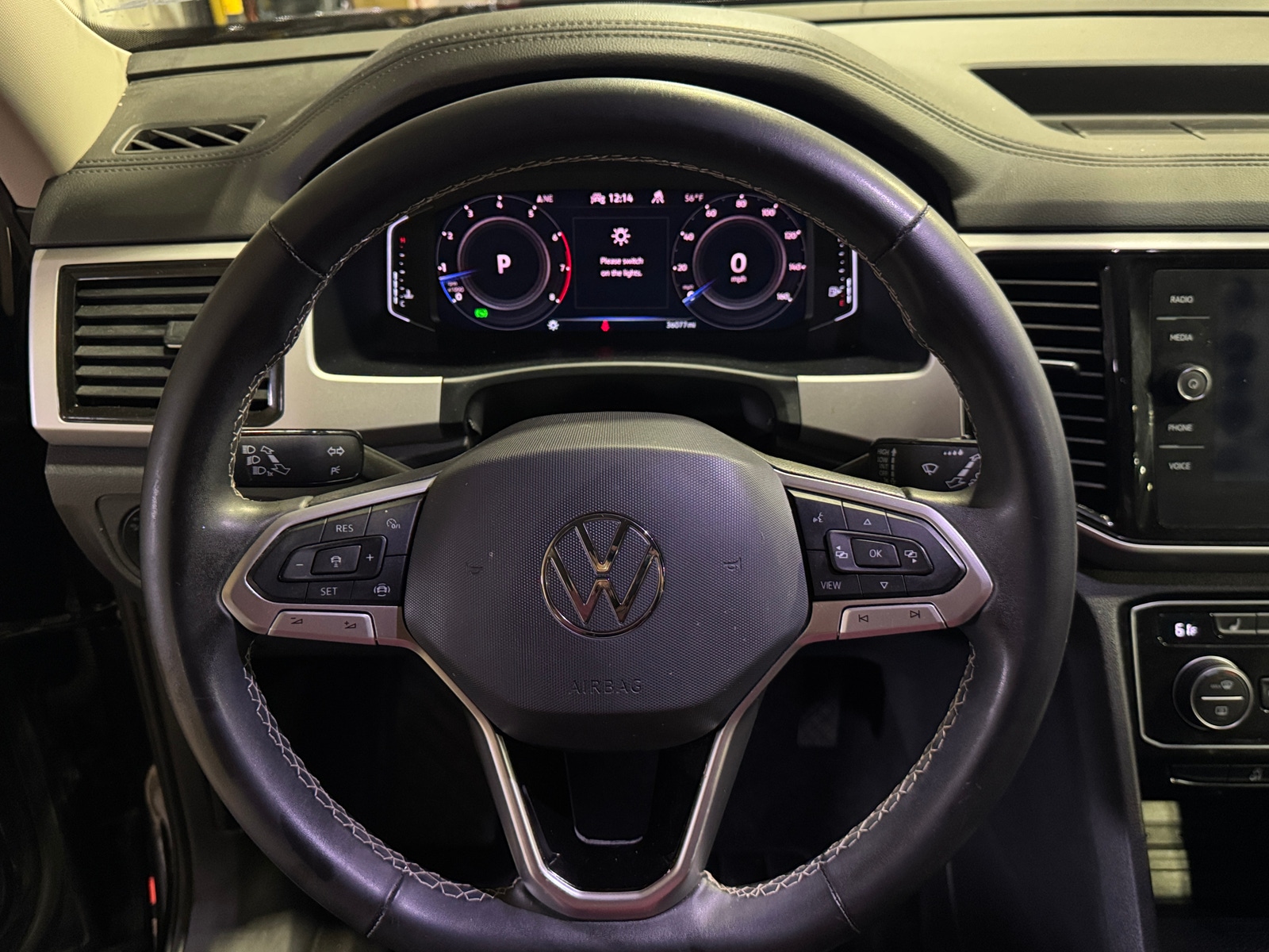 Thumbnail: 2022 Volkswagen Atlas - 4