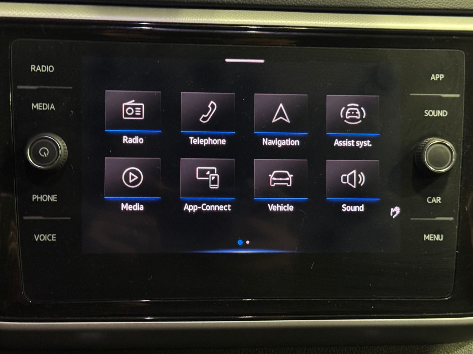 Thumbnail: 2022 Volkswagen Atlas - 3