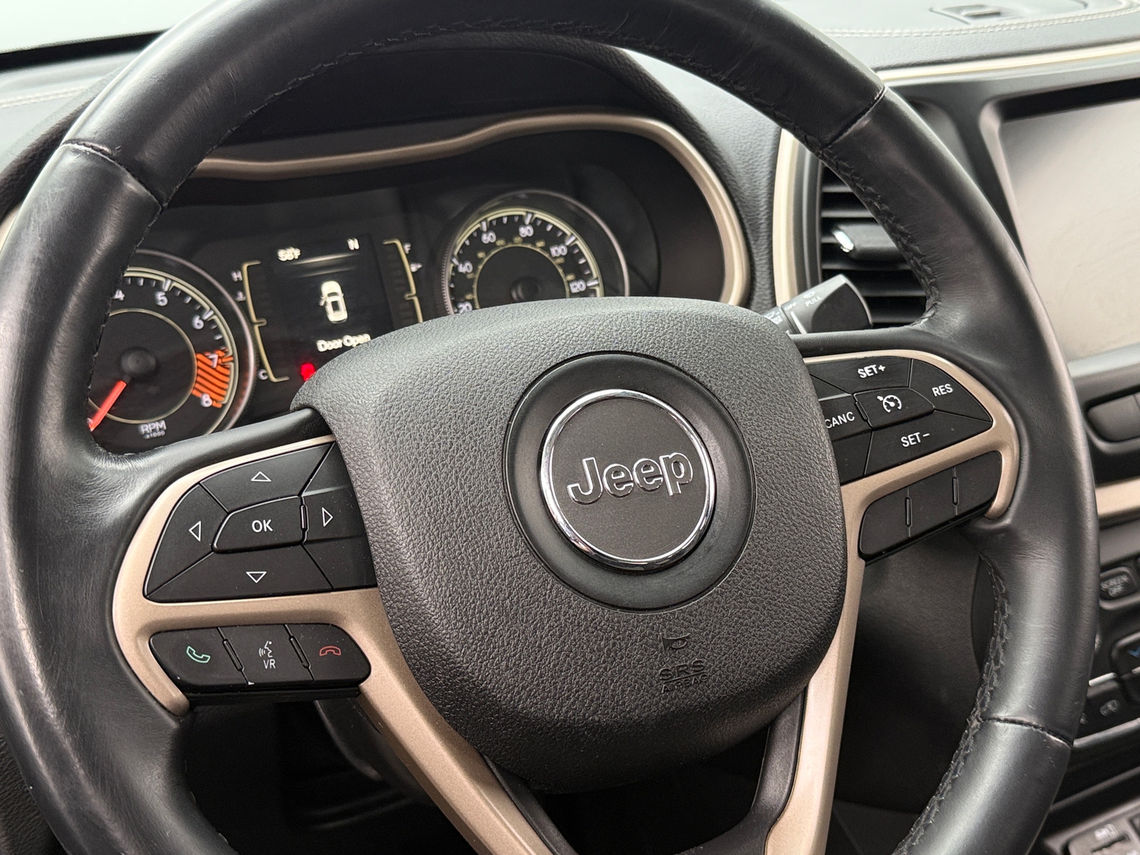 Thumbnail: 2014 Jeep Cherokee - 5