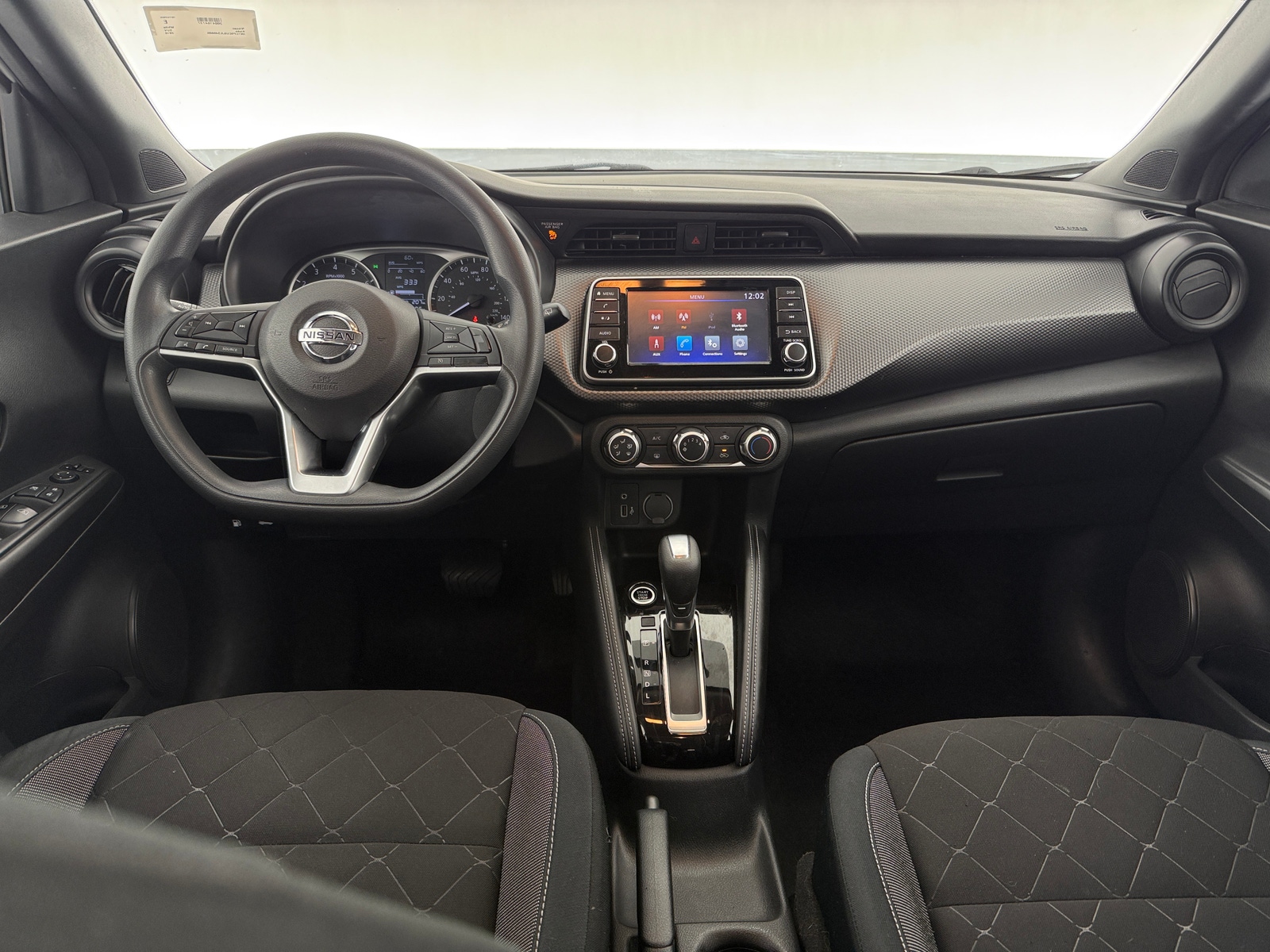 Thumbnail: 2018 Nissan Kicks - 3