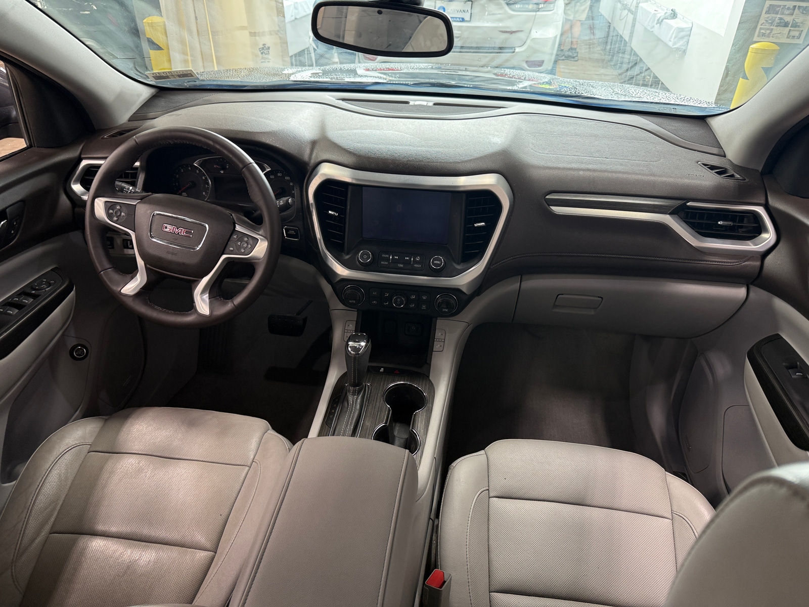 Thumbnail: 2017 GMC Acadia - 2
