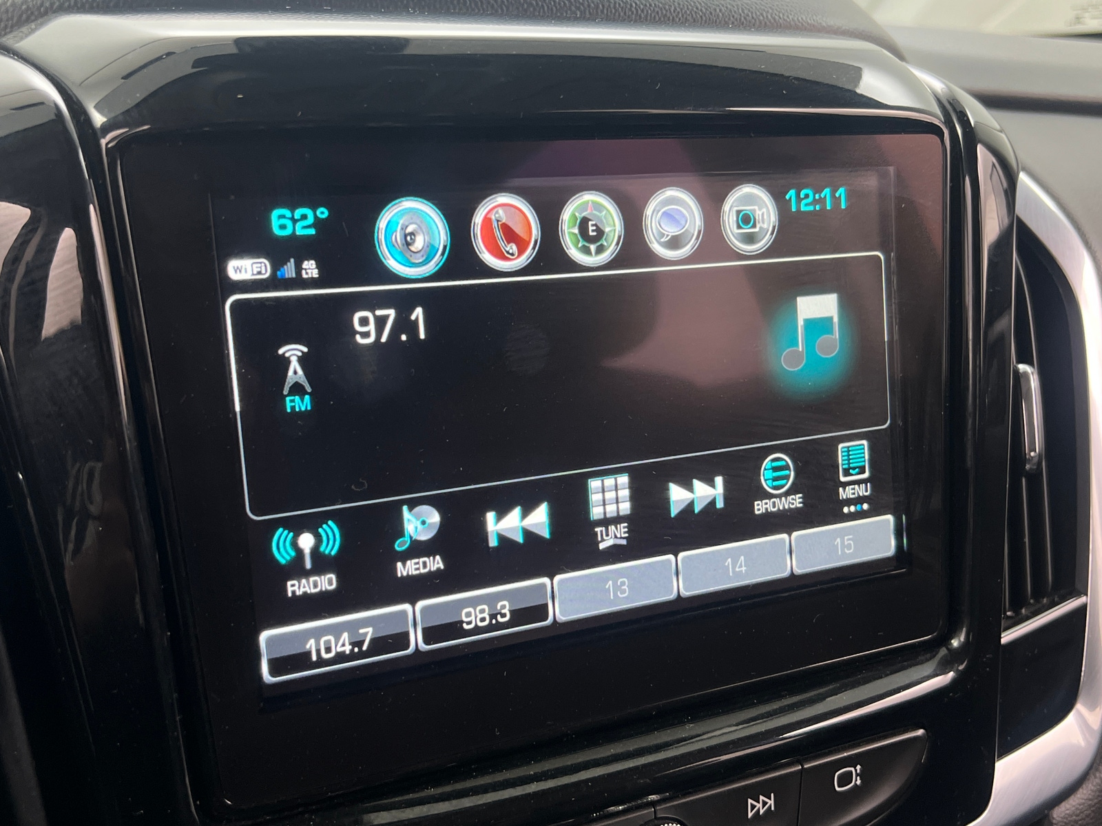 Thumbnail: 2019 Chevrolet Traverse - 3