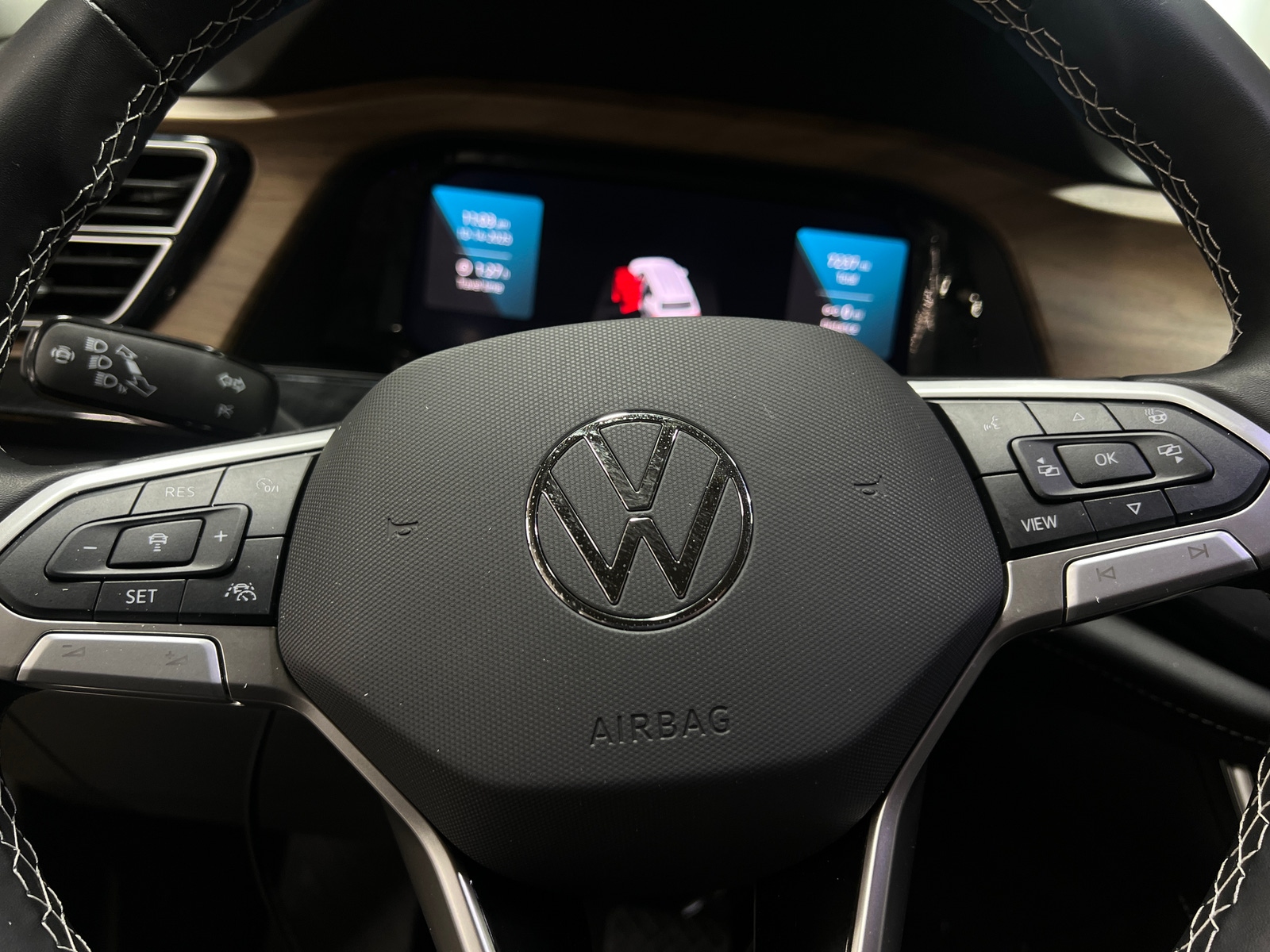 Thumbnail: 2025 Volkswagen Atlas - 4