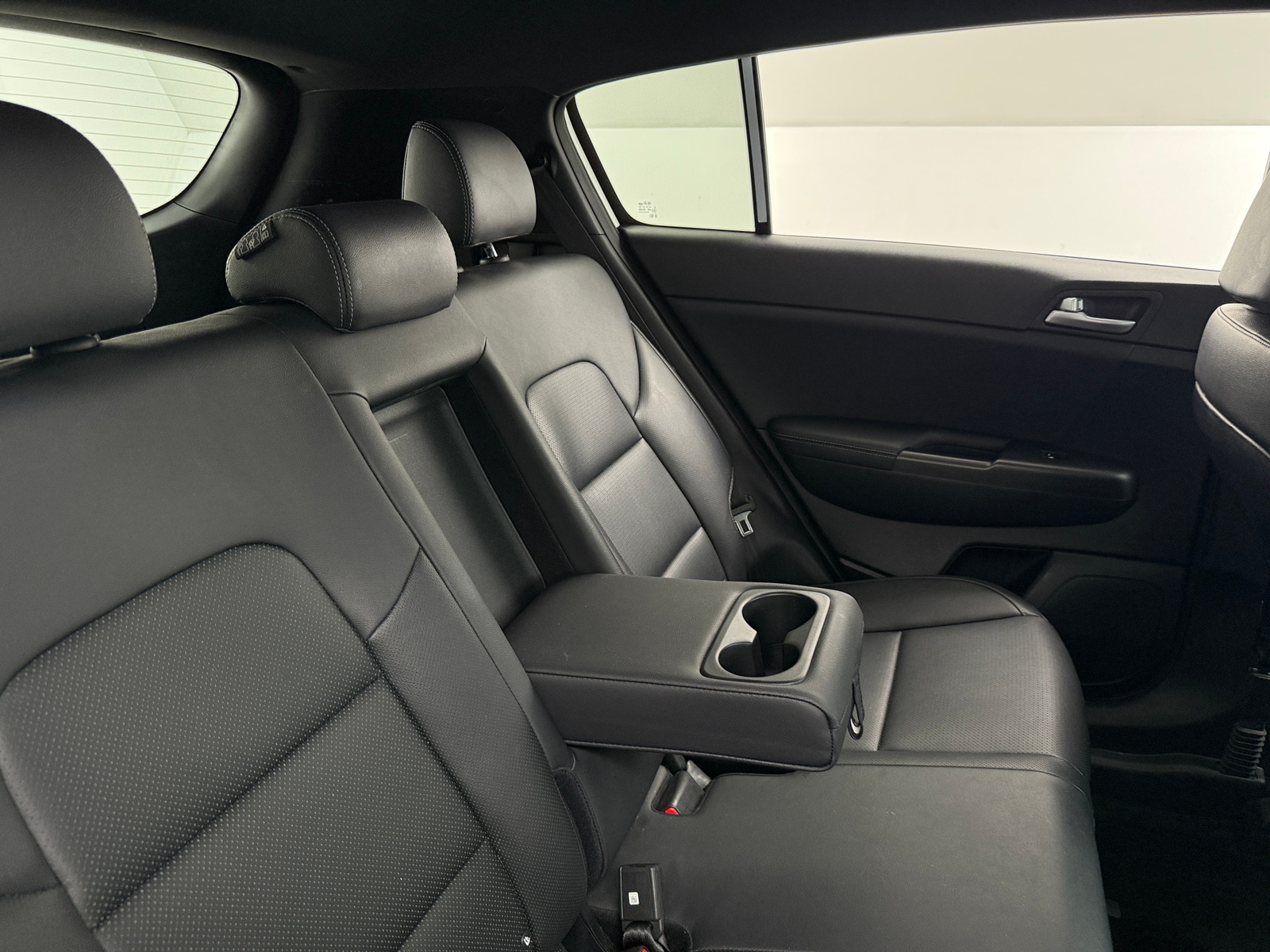 Thumbnail: 2020 Kia Sportage - 5